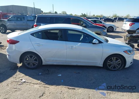 2017 Hyundai Elantra Se из США, поврежденный, VIN 5NPD84LF6HH020589